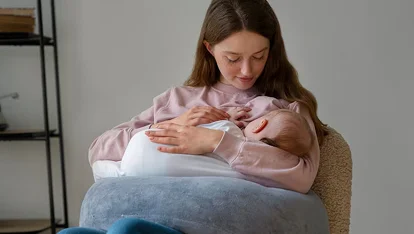 BREAST FEEDING CLINIC 